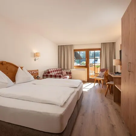 Hotel Sonnenhuegel, Inklusive Sommercard 3* فيلزموس