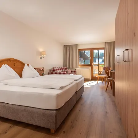Hotel Sonnenhuegel, Inklusive Sommercard Фильцмос