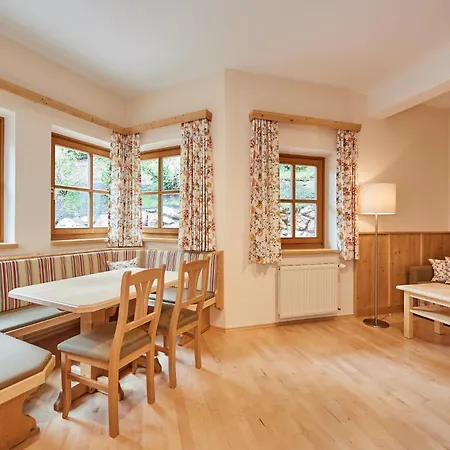Hotel Sonnenhuegel, Inklusive Sommercard Отель Фильцмос