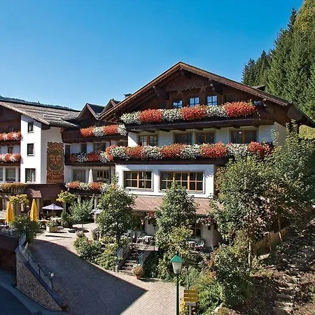 Hotel Sonnenhuegel, Inklusive Sommercard فيلزموس