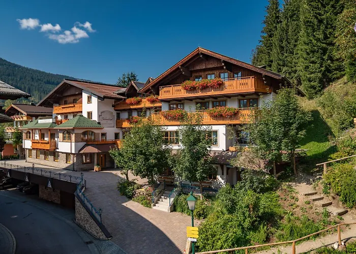 Ξενοδοχείο Am Sonnenhuegel 3*